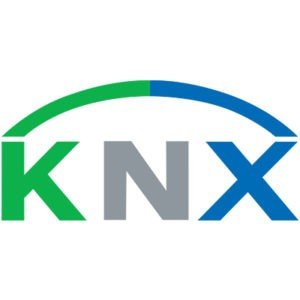 Logo KNX z literami w kolorze zielonym, szarym i niebieskim, z łukiem nad napisem w odcieniach zieleni i niebieskiego.