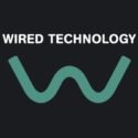 Logo z napisem Wired Technology nad stylizowaną literą W na czarnym tle.